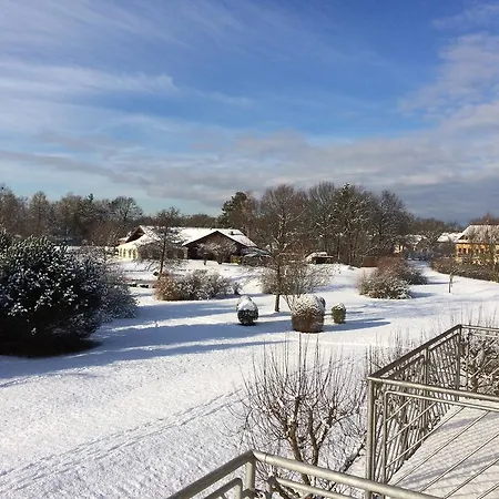 Ferienwohnung Am Golfplatz Ullersdorf (Dresden)